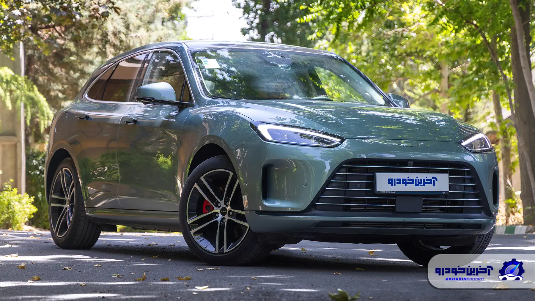 مشخصات فنی ایرس اچ ام 5 در مقابل رقبا